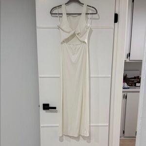 L space White Sleeveless Dress